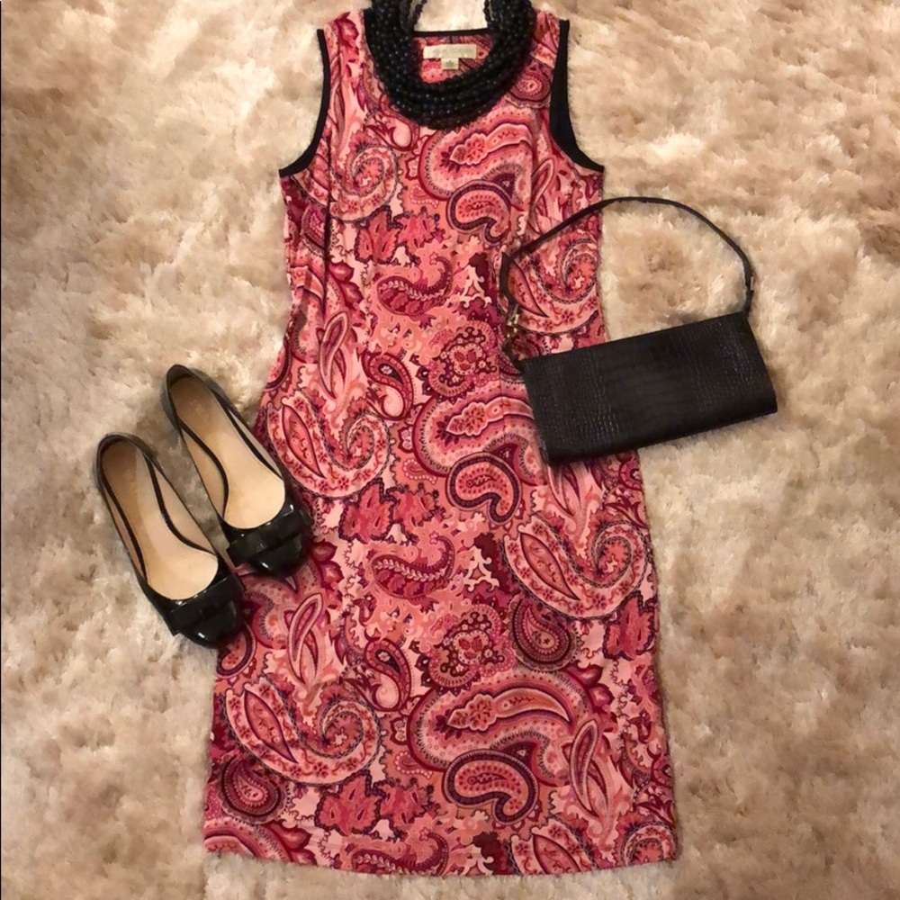 Super fun pink paisley print dress